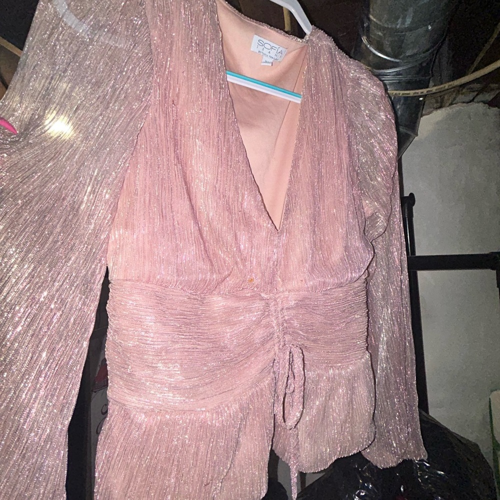 Pink blouse - Picture 4 of 5